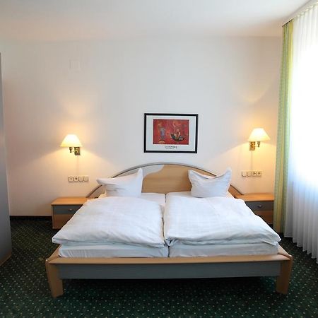 Hotel Hirsch Φρόιντενσταντ Εξωτερικό φωτογραφία