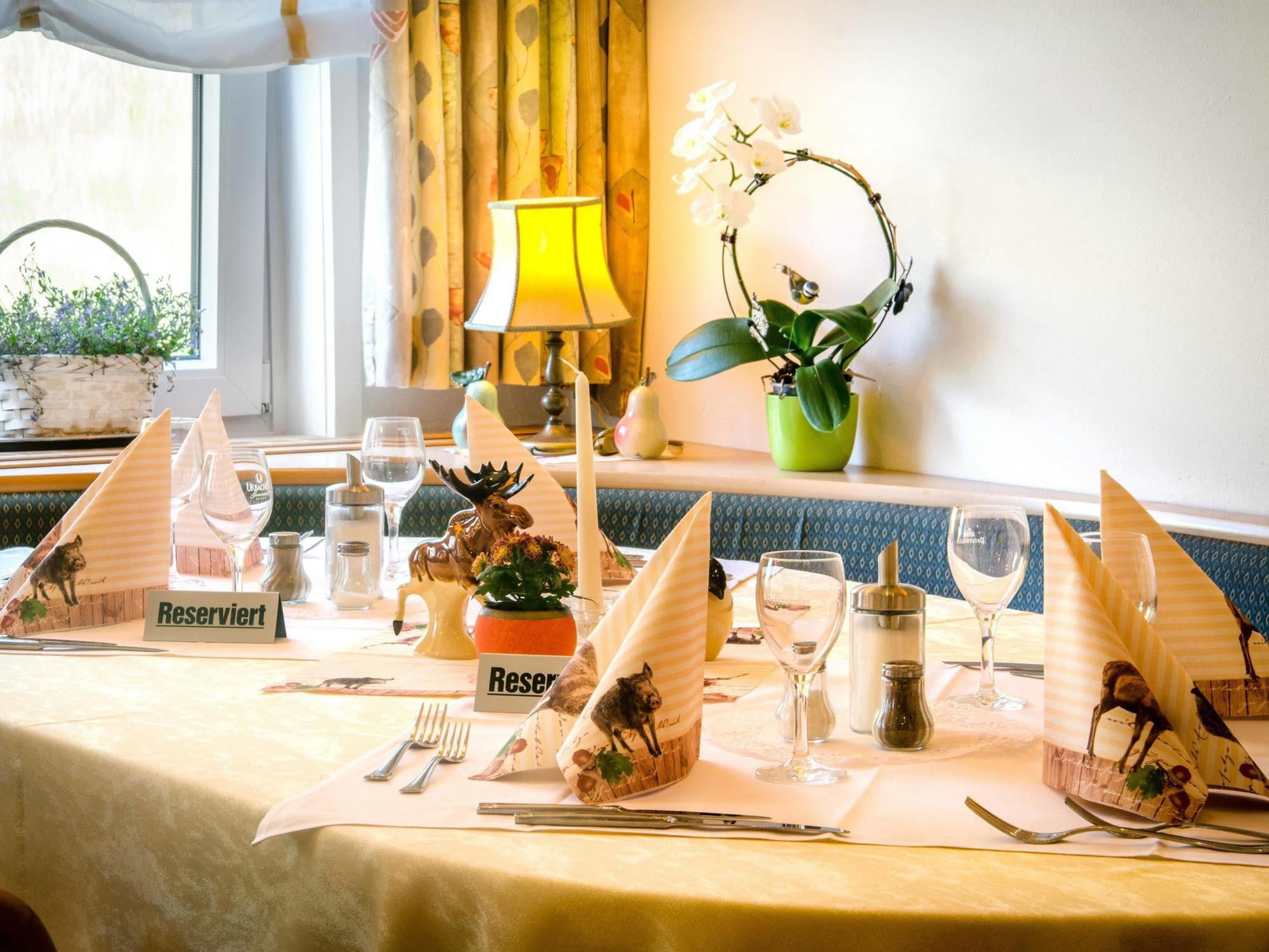 Hotel Hirsch Φρόιντενσταντ Εξωτερικό φωτογραφία